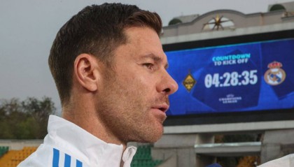 成都蓉城与海港的争冠之路:从失误到绝平,如何重塑争冠信心?