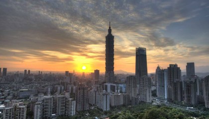 一觉醒来! 美军组团赴台,美国务卿鲁比奥对华态度有变,事情不简单