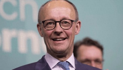 奉陪到底!德国外长拨通北京电话,原因不简单,默茨或有求中国