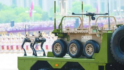 九三阅兵装备让外媒“大吃一惊”