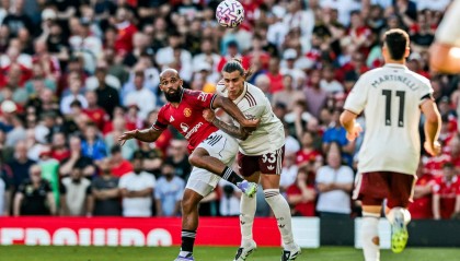 虽败犹荣:曼联演绎“内容为王”,老特拉福德完胜阿森纳!