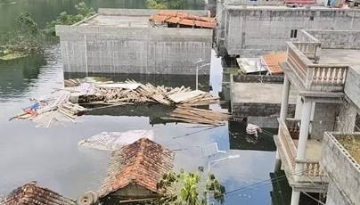 百色多个村庄被困水中已超半月,长涝难退为何重演?