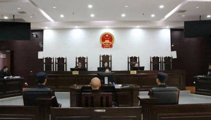 贵州一男子酒后开车撞人致死,因害怕让妻子“顶包”,法院:一审获刑2年