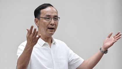 亲美的朱立伦,交班之前居然想瓦解国民党