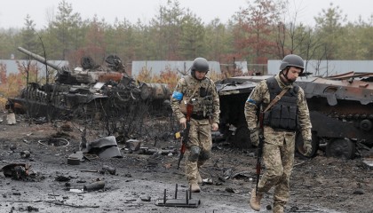 普京走了一步妙棋!知道保不住叙利亚,俄罗斯紧急“杀进”美国后院