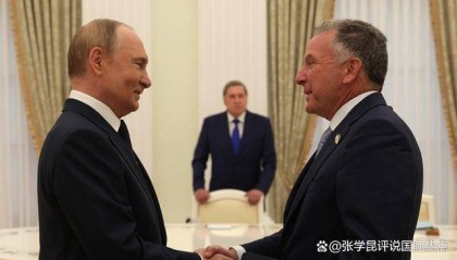 倒计时48小时，俄面临灭顶之灾，普京却笑着迎客，换回一线生机