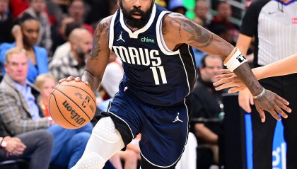 末节之王回归!欧文第四节独得16分 全场32分带走比赛