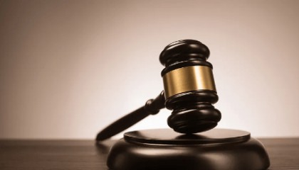 婚礼后同居近一年无夫妻之实,新郎起诉返还财产称新娘“不让碰”,女方被判返还18万元彩礼