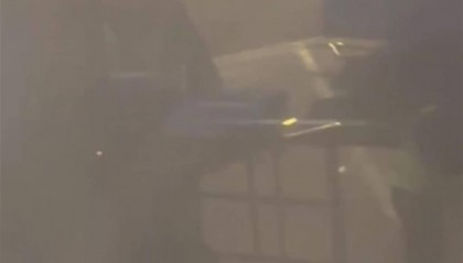 乘客在航班上突发疾病经抢救无效死亡,机场救护:落地后有急救人员到场