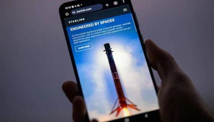 曝苹果与马斯克发生冲突,苹果与SpaceX正争夺供应有限的频谱使用权