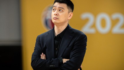 杨鸣反问马健:你说陈盈骏会来辽宁 还是去北京?