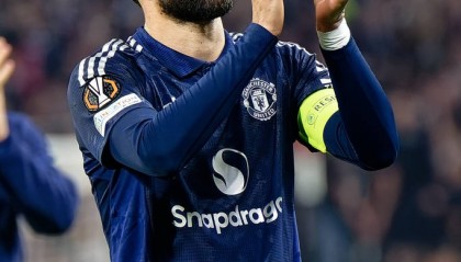 波霸回归曼联?布鲁诺力挺前队友,未来何去何从成谜