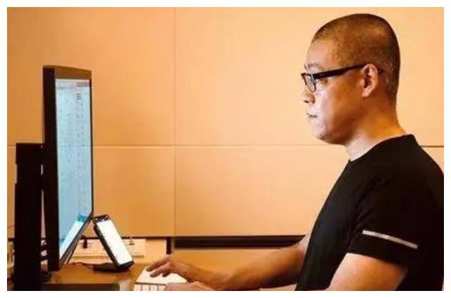 13年前，冲动买了10万个比特币的新东方老师，现状如何？
