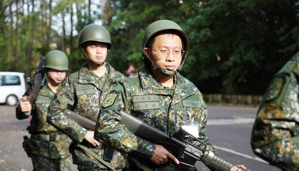 力挺统一被整，81岁高安国被台当局下狱7年半，大陆该怎么反击？