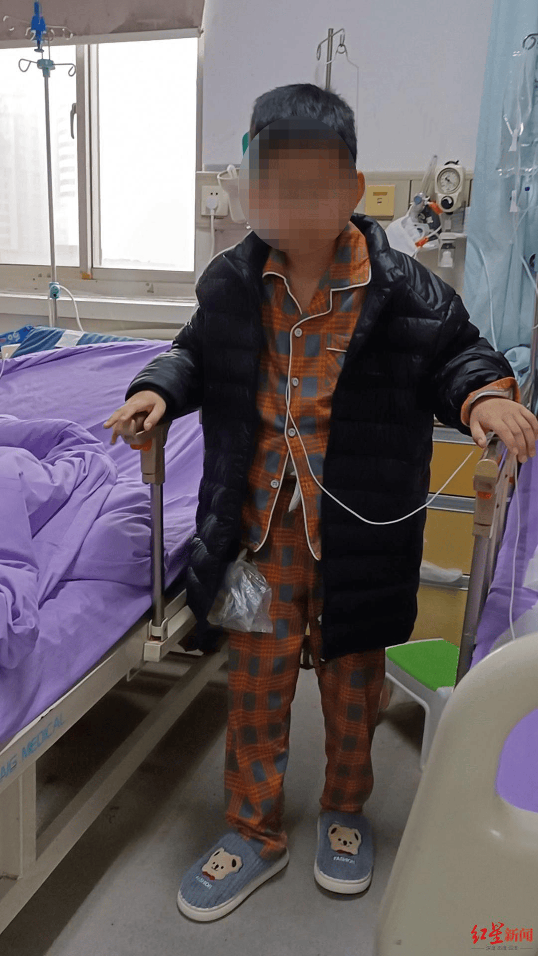 玩耍被撞后10岁男孩被诊断有肿瘤,多器官切除 当地卫健局:医院存在问题,已立案