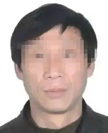 自称“昆仑童子”“玉皇大帝”“紫薇圣人”,敛财超500万、奸淫妇女10人!起底“天道鸿元”