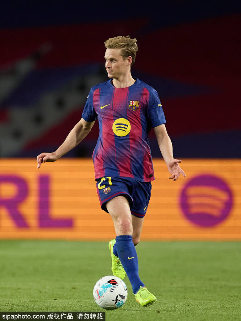 梅西为何悄然重返诺坎普？