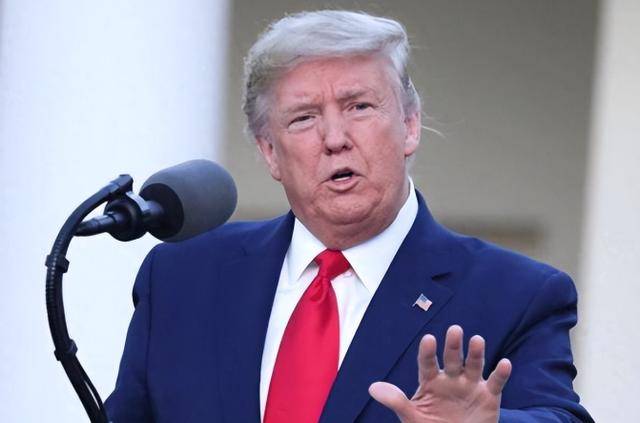 薛领事遭围攻?中方真的怒了,高市早苗没想到:特朗普也翻脸了